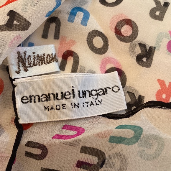 Vintage Emanuel Ungaro square silk scarf from Neiman Marcus - Picture 6 of 7